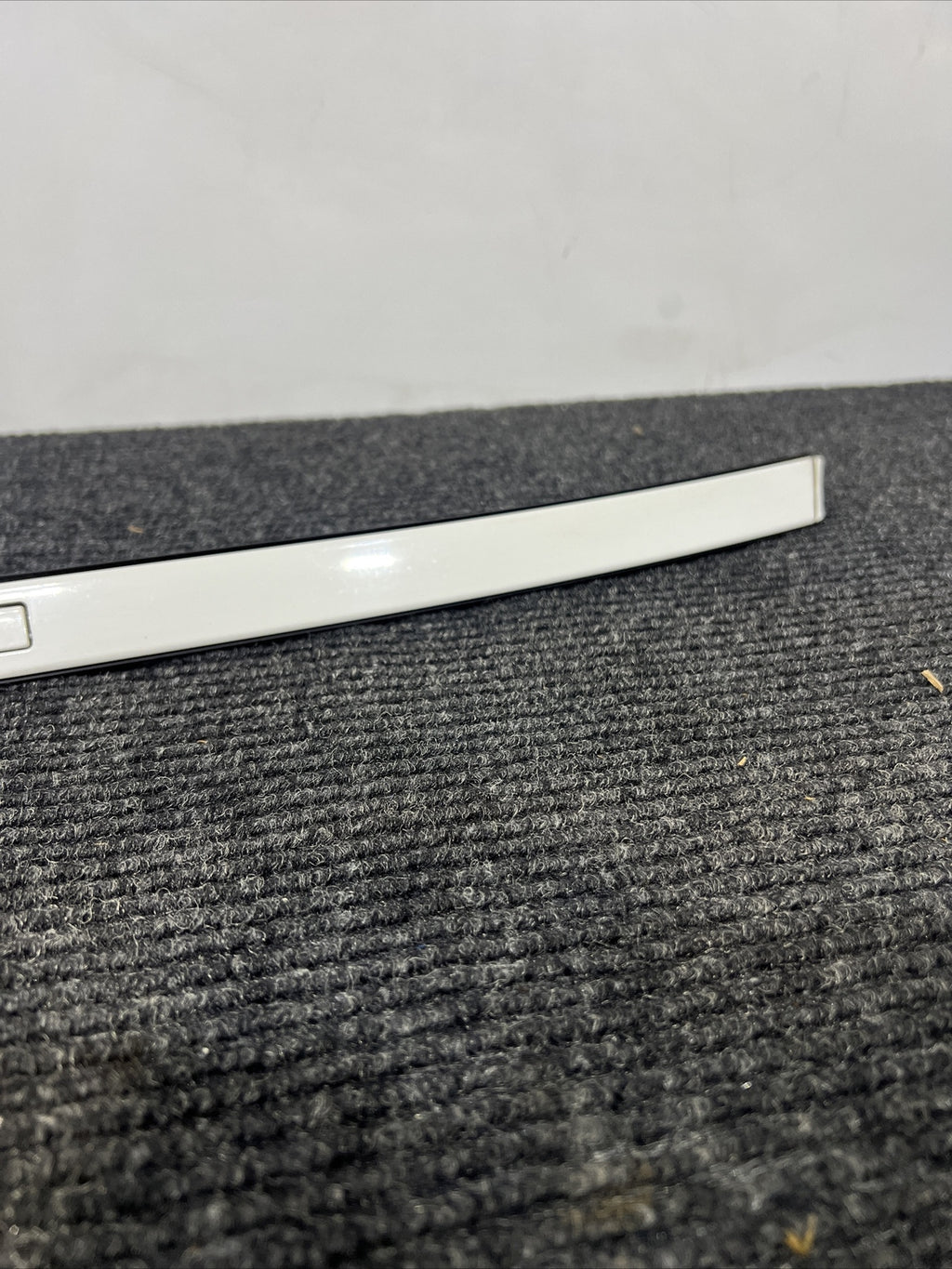 2014 - 2017 BMW M235i F22 LH Left Roof Strip Trim Set Alpineweiss Oem