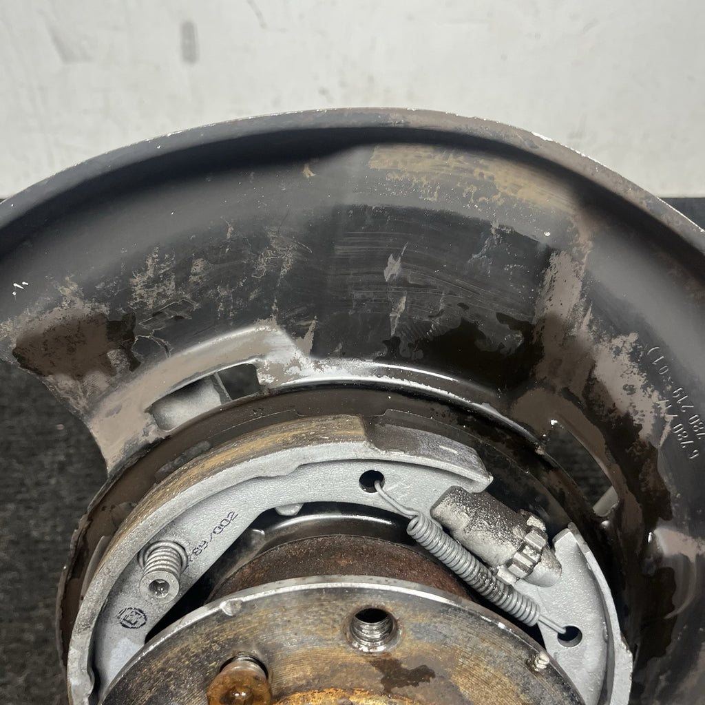 ☑️ 07-13 BMW E82 E88 E90 E92 E93 Rear Driver Hub Spindle Bearing Knuckle OEM