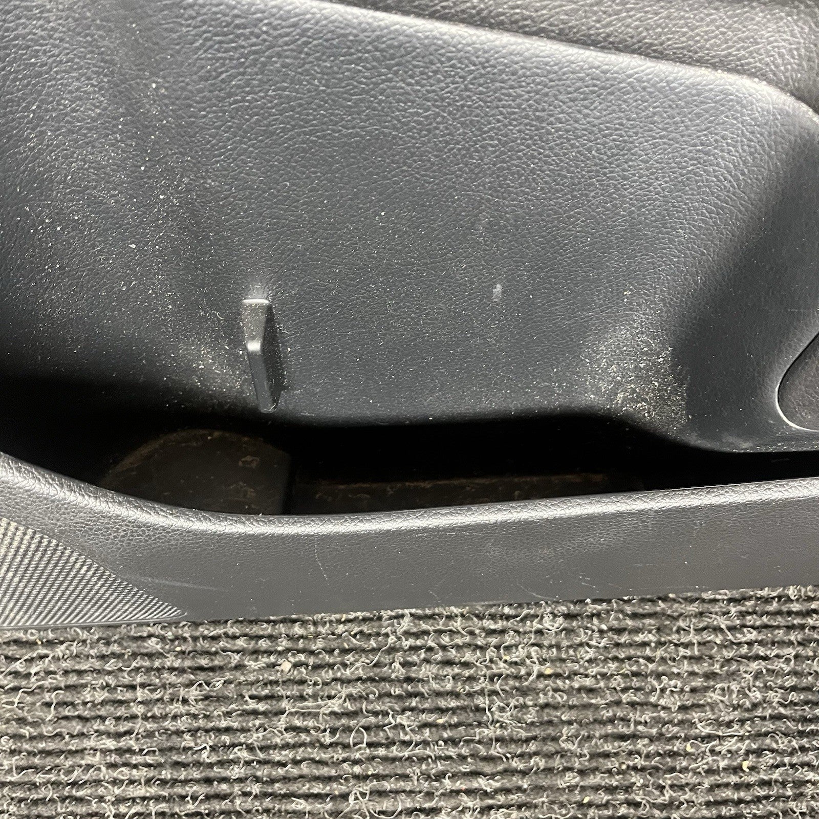 ☑️ 2015-2019 Subaru WRX STI Door Panel Trim Front Right Passenger RH OEM 15-19