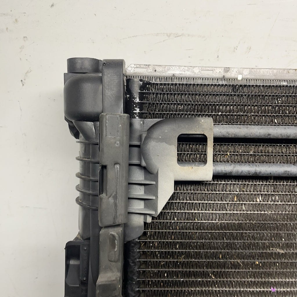☑️ BMW 330i 325i 323i E46 Engine Cooling Radiator 3.0L 6 Cylinder Fits 2001-2006