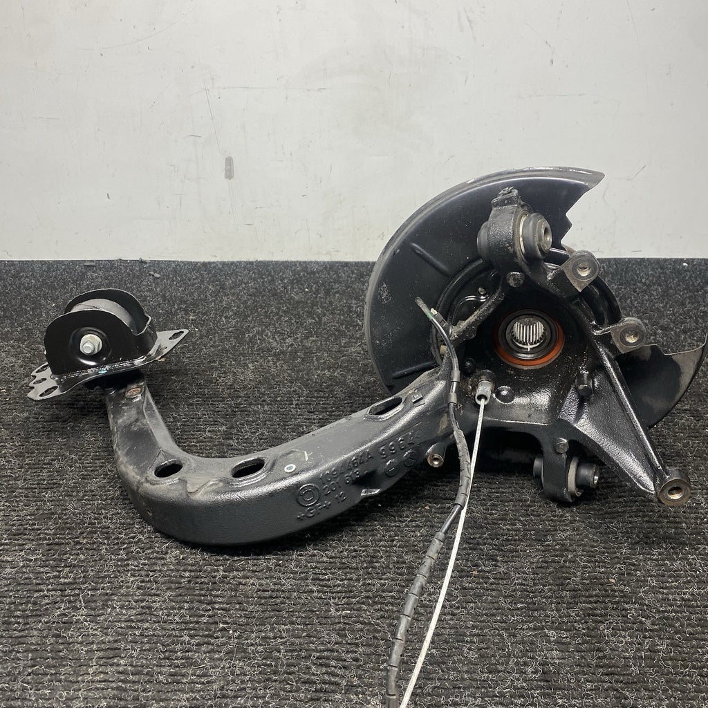 ☑️ 03-08 BMW E85 E86 Z4 Rear Right Passen Side Spindle Knuckle Hub w/ Shield OEM
