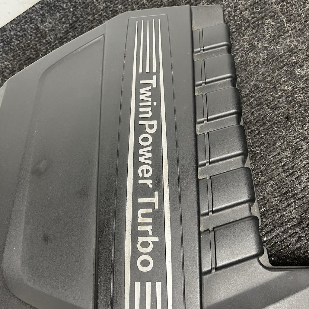 ☑️ BMW E70 X5 N55B30A Engine Cover 7607447