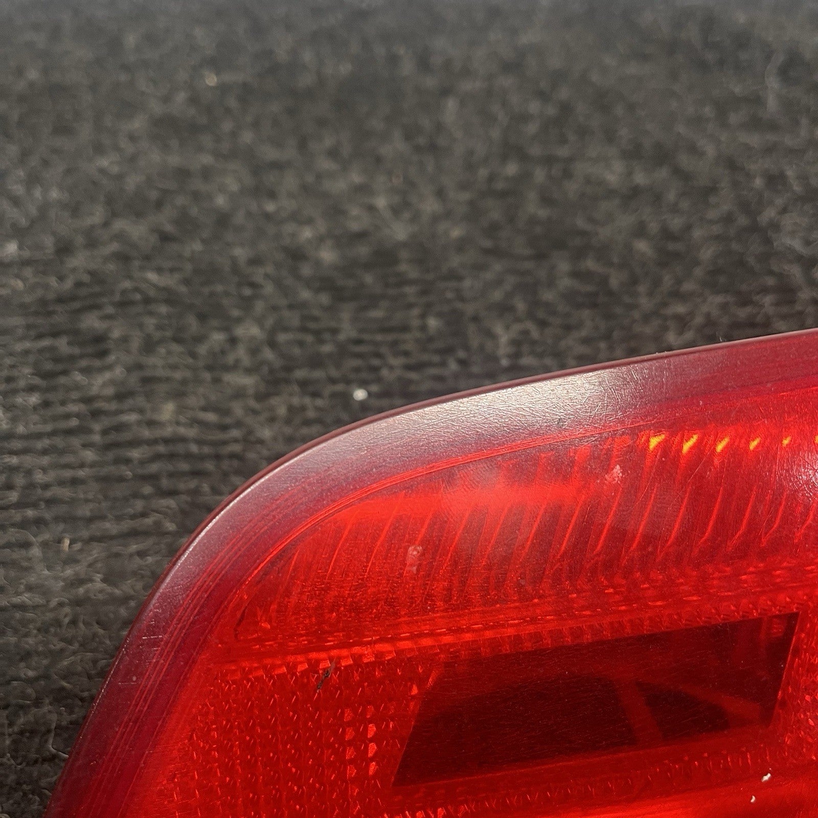 ☑️ 2007-2010 BMW E92 328i 335i COUPE INNER PASSENGER TAIL LIGHT PRE-LCI OEM NOTE