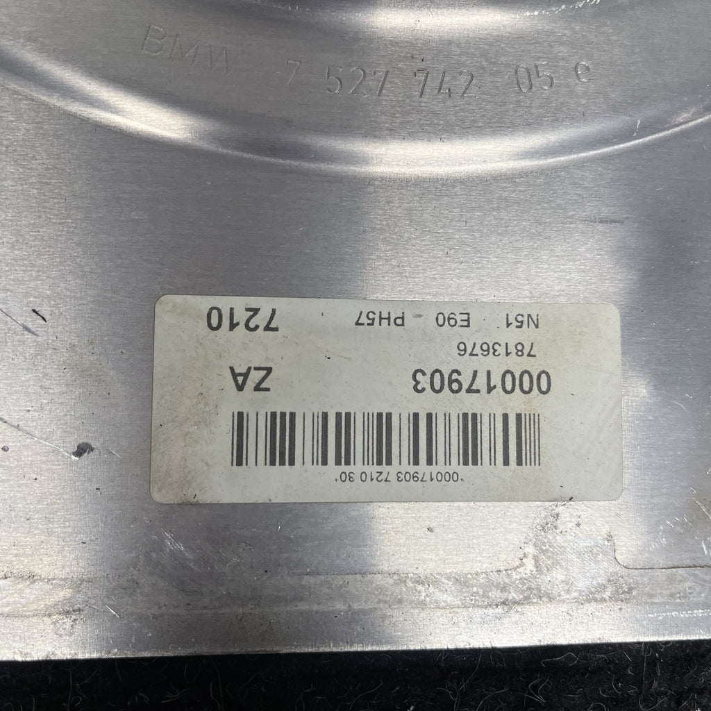 ☑️ 2007-2013 BMW 328i 328xi E90 E92 Engine Block Covering Plate OEM 11117527742