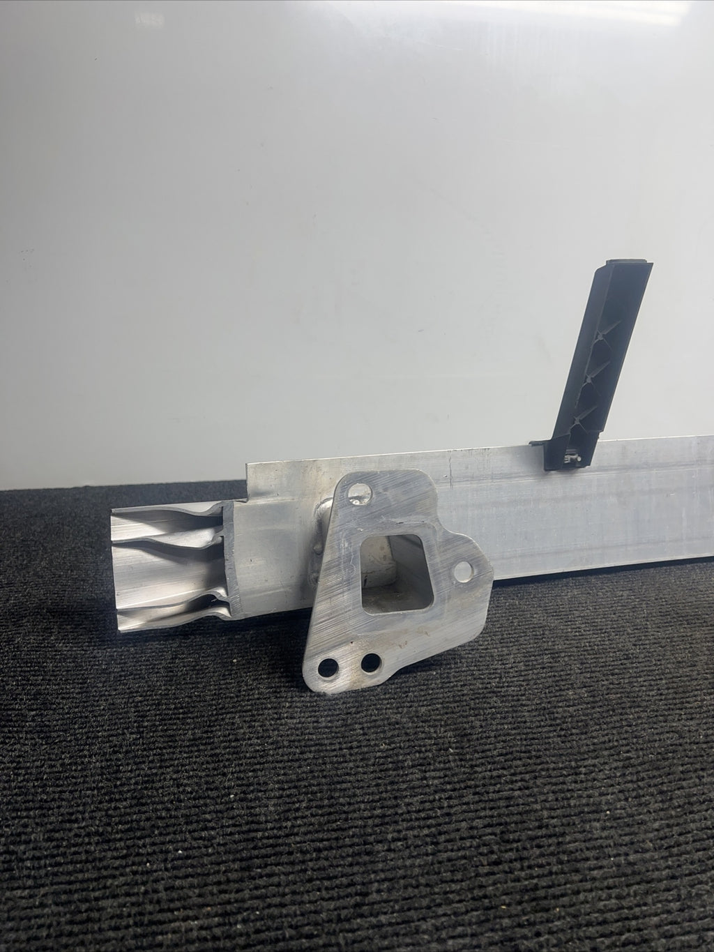 2016-2022 Chevy Chevrolet Camaro ZL1 OEM Rear Bumper Reinforcement Crash Bar