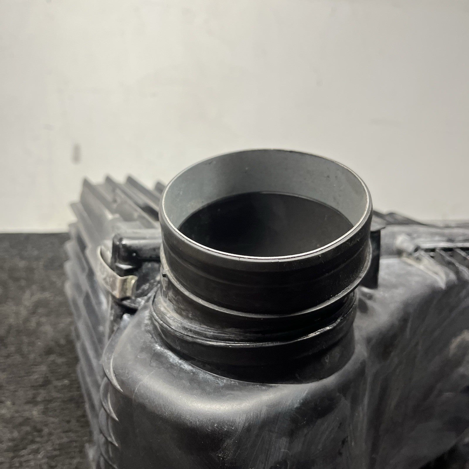 ☑️ 2011-2015 AUDI Q7 3.0 GAS ENGINE AIR INTAKE CLEANER FILTER BOX ASSEMBLY OEM