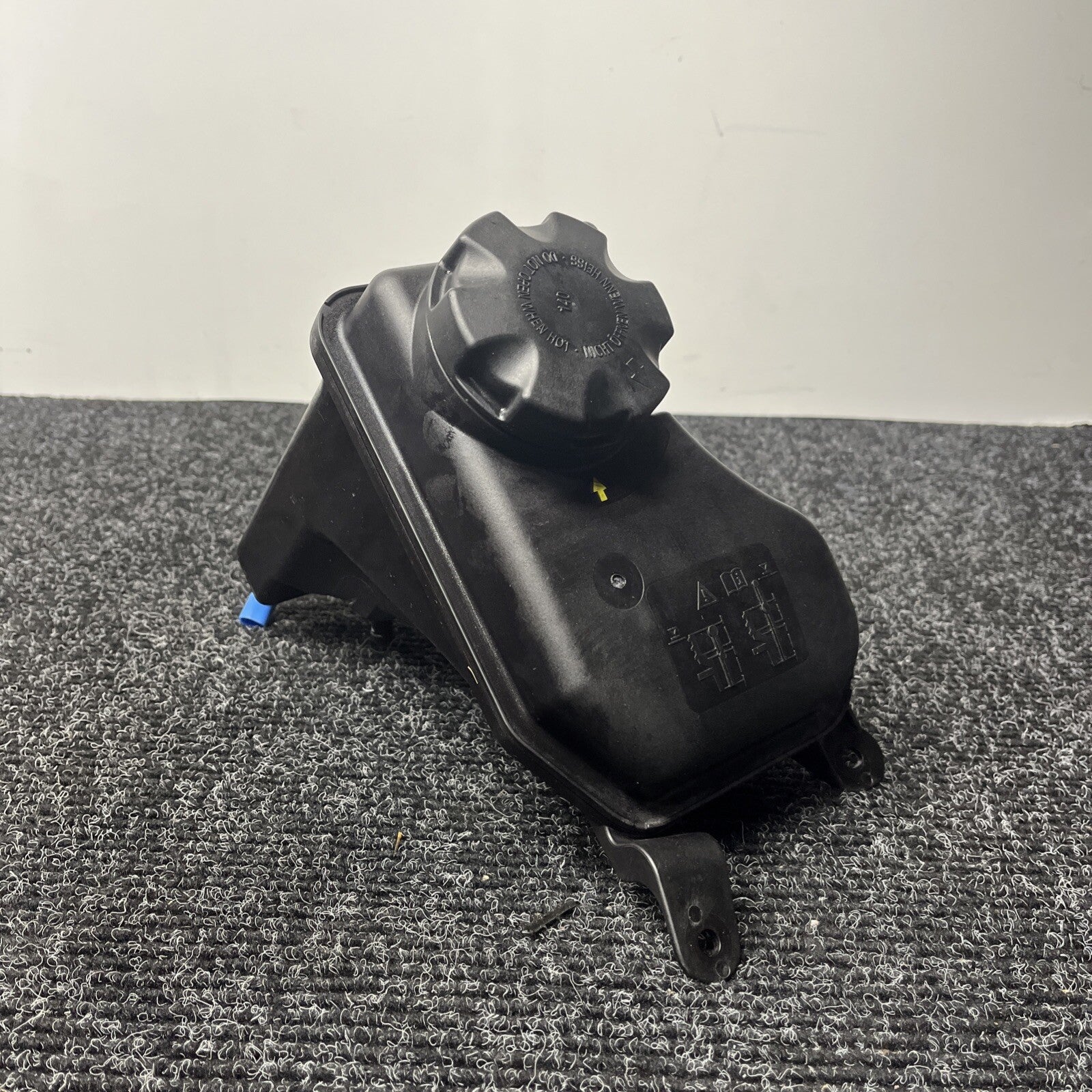 ☑️ 06-13 OEM BMW E90 E92 E93 E89 335 Radiator Coolant Bottle Reservoir Tank