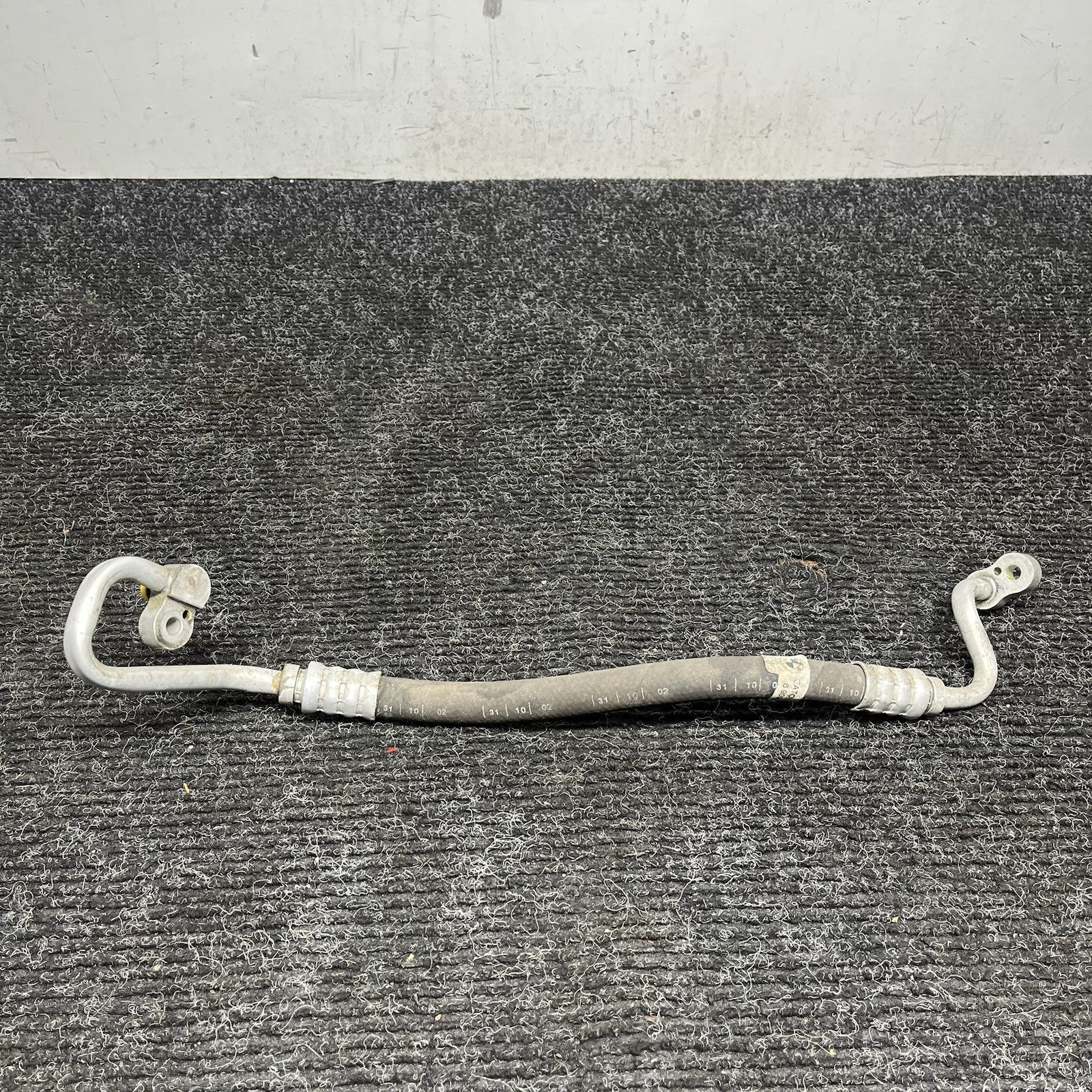 ☑️ 2003-2008 BMW Z4 AC COMPRESSOR PRESSURE HOSE LINE OEM 6909235