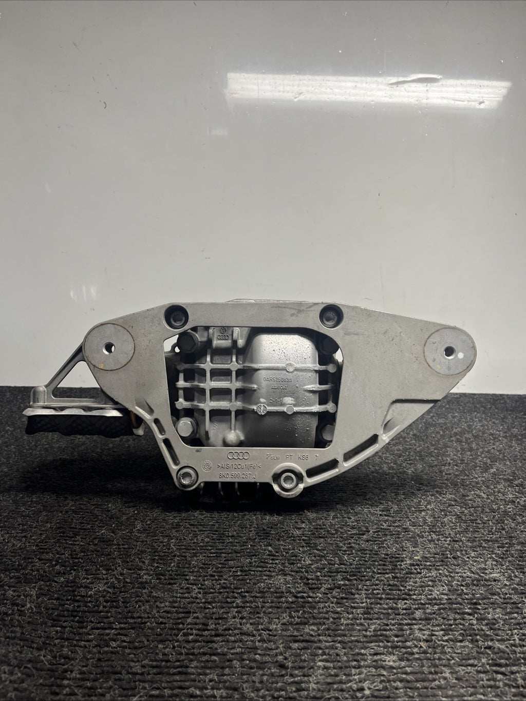 ☑️ 2012 - 2017  AUDI A6 A7 QUATTRO REAR AXLE DIFFERENTIAL CARRIER OEM