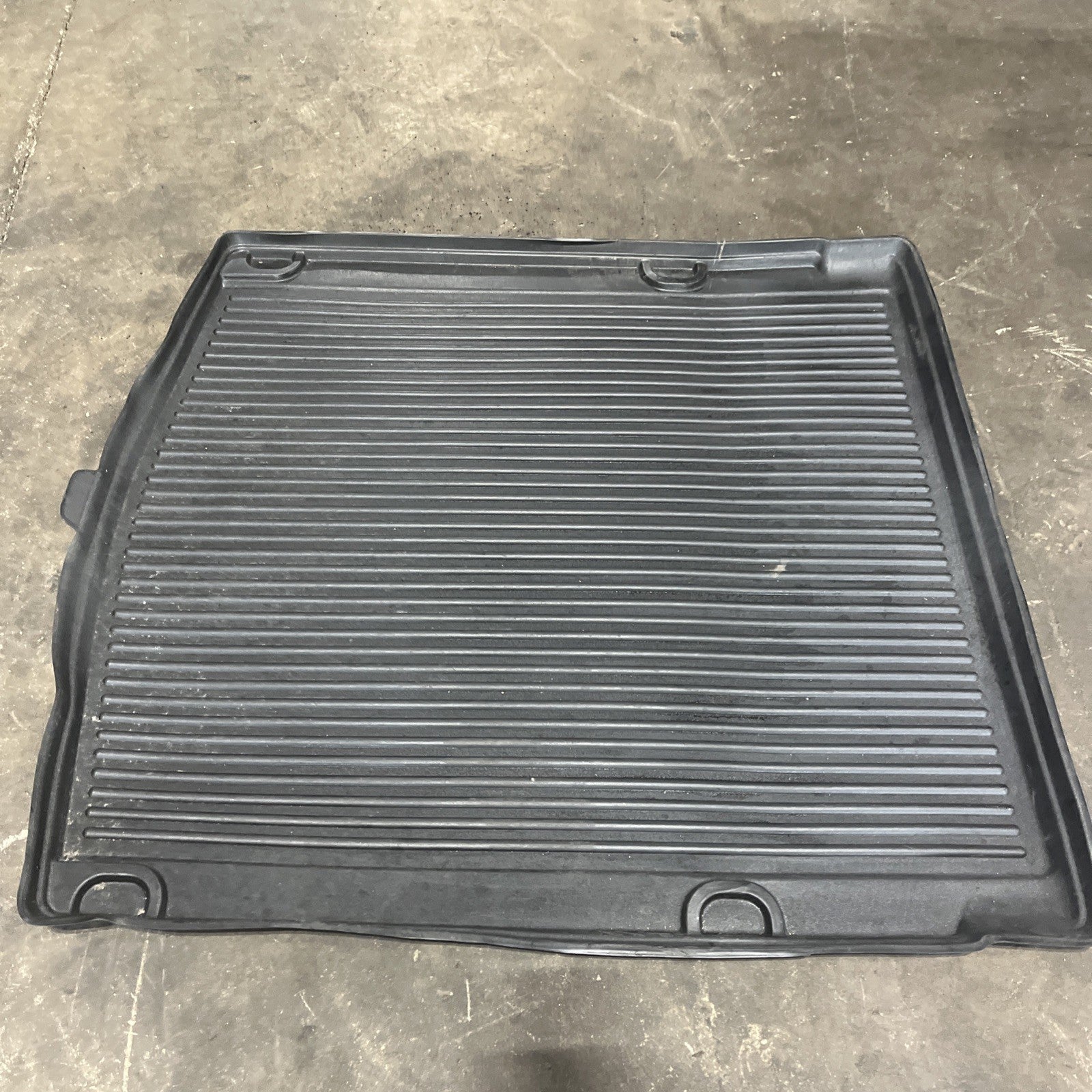 ☑️ OEM 2009-2017 Audi A8 All Weather Cargo Mat Trunk Liner Tray 4H0061180