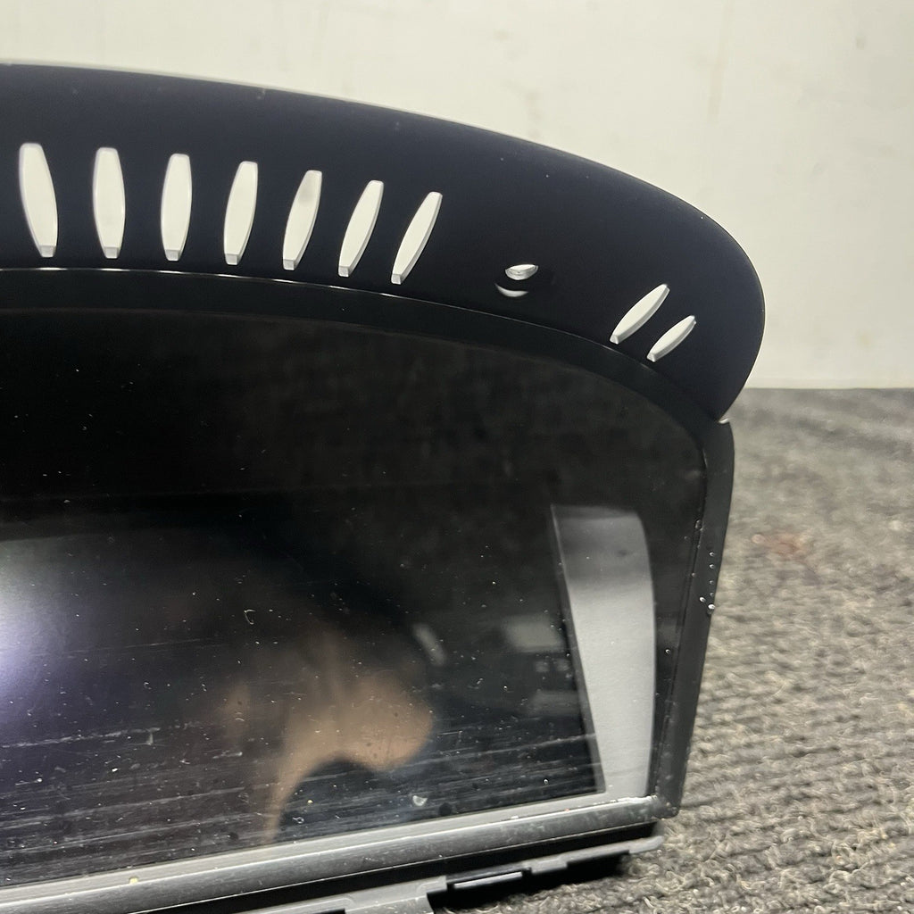 ☑️ 2008-2013 BMW M3 E92 E93 E90 NAVIGATION RADIO SCREEN MONITOR DISPLAY 9151979
