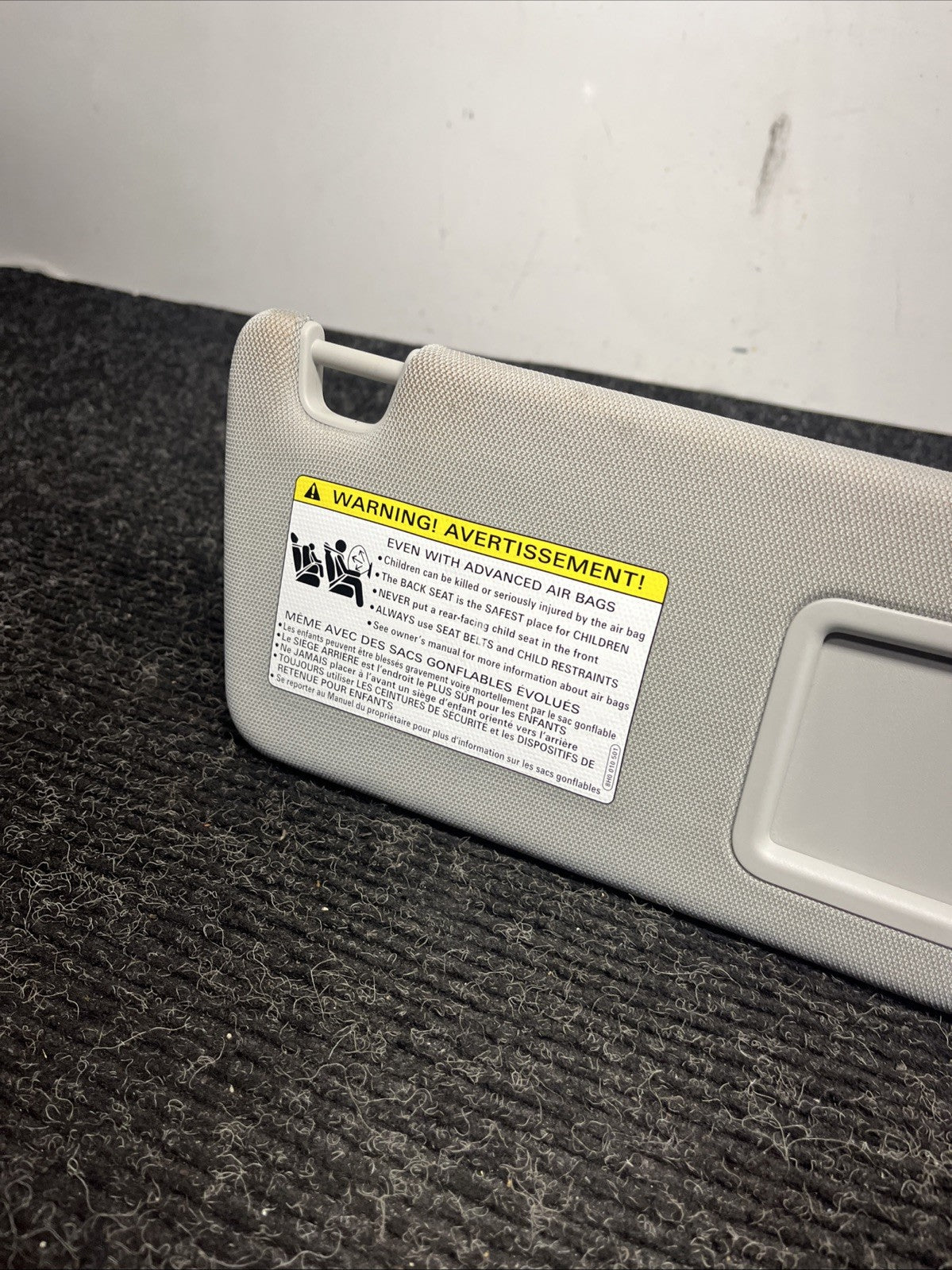 ☑️ 2012-2017 AUDI A6 - Right SUN Visor / Mirror OEM 4G0857552A