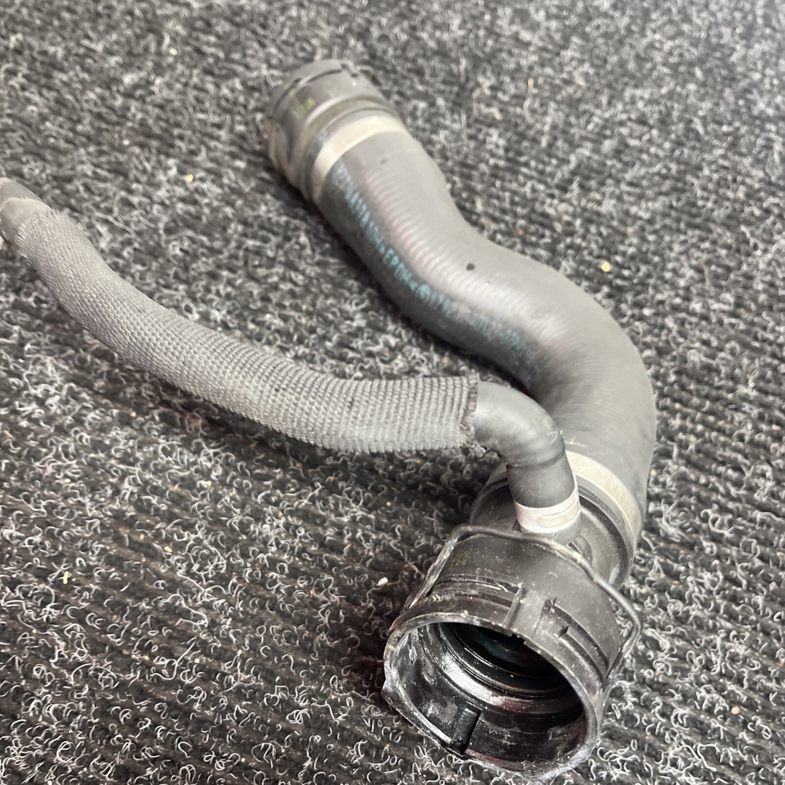 ☑️ 08-10 BMW E60 535i N54 Upper Radiator Coolant Hose Pipe Line 7599452 OEM