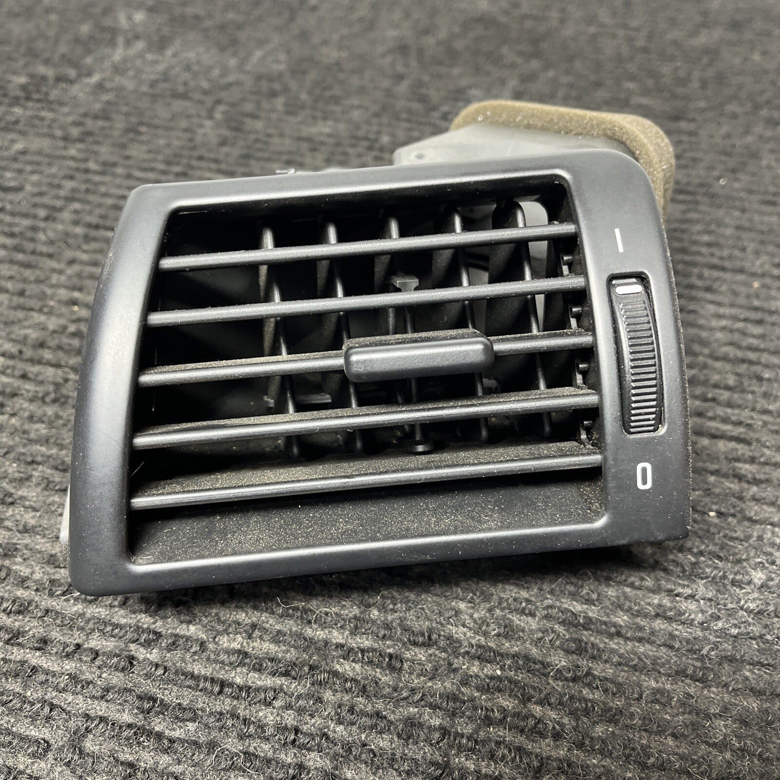 ☑️ 2000-2006 BMW E46 M3 3 SERIES FRONT L/R DASH END VENTS AC VENT AIR VENT OEM