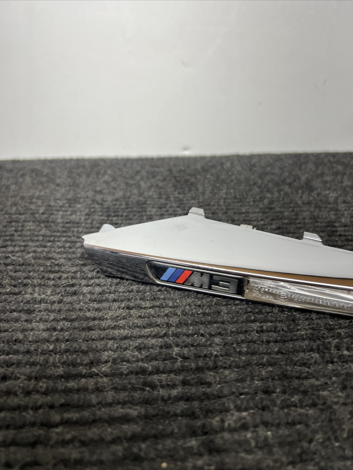 ☑️2008 2009 2010 2011 2012 2013 BMW M3 Fender Grille Side Marker Left Driver