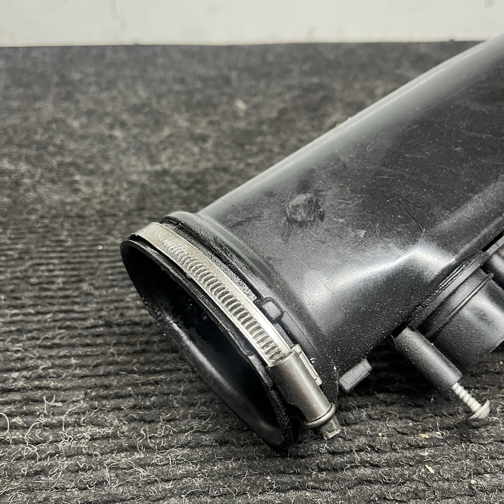 ☑️ BMW F15 X5 X6 35i 3.0L Air Intake Cleaner Duct Tube 7605585 OEM