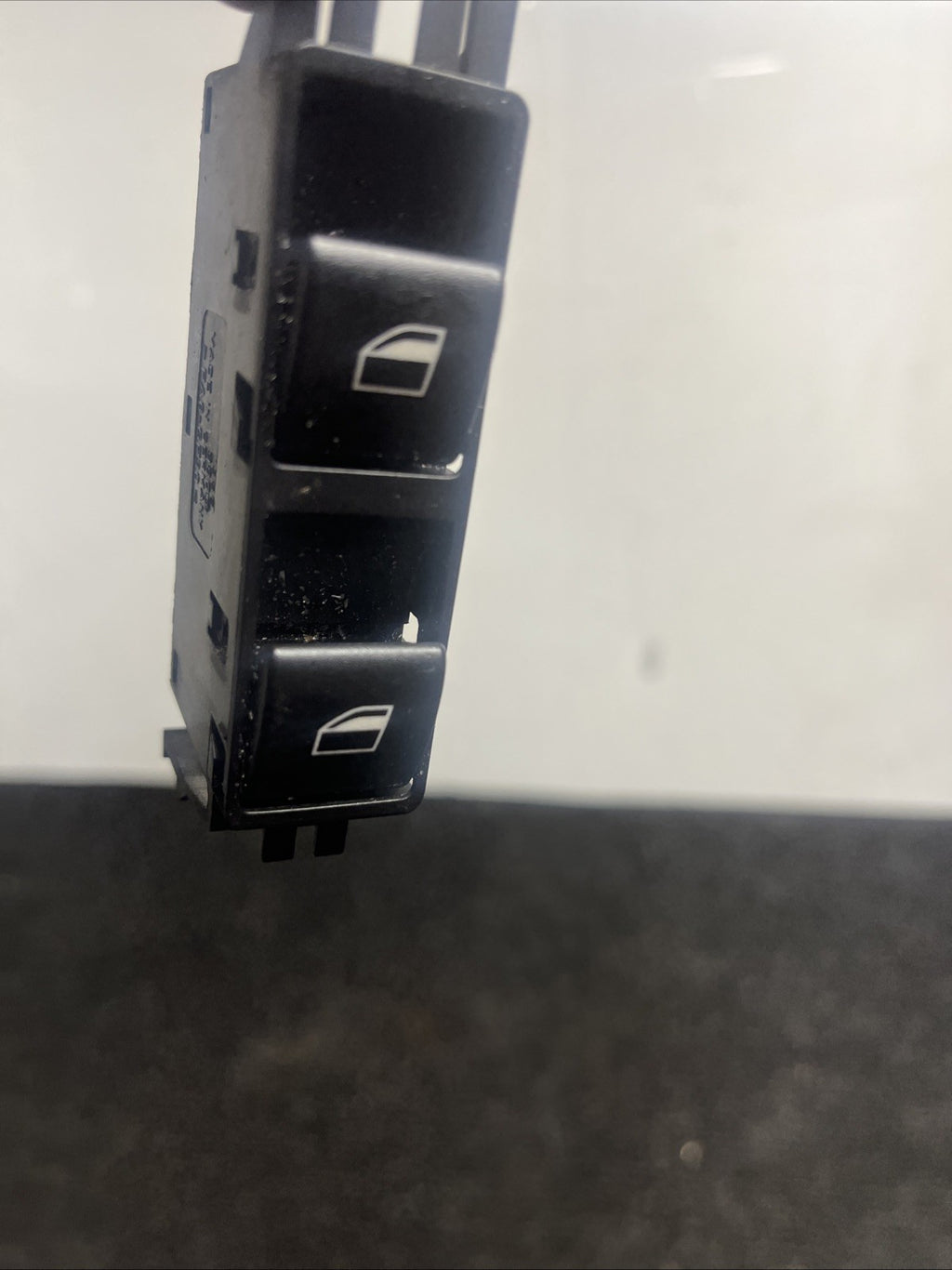 ☑️ BMW E46 330 325 323 PASSENGER WINDOW CONTROL SWITCH 6902178