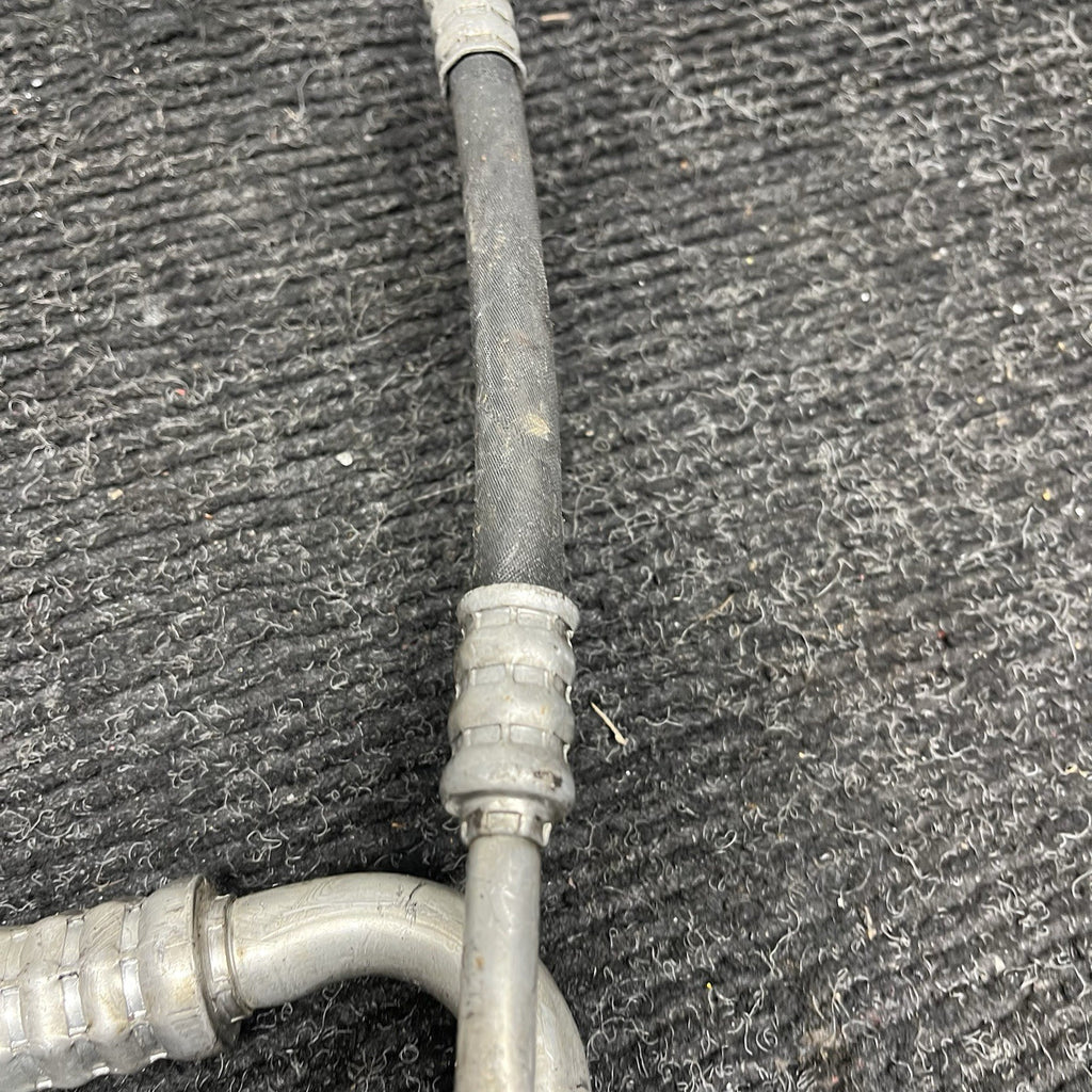 ☑️BMW E88 E82 E90 E92 E93 135 335 AC Compressor Evaporator Suction Pipe Hose OEM