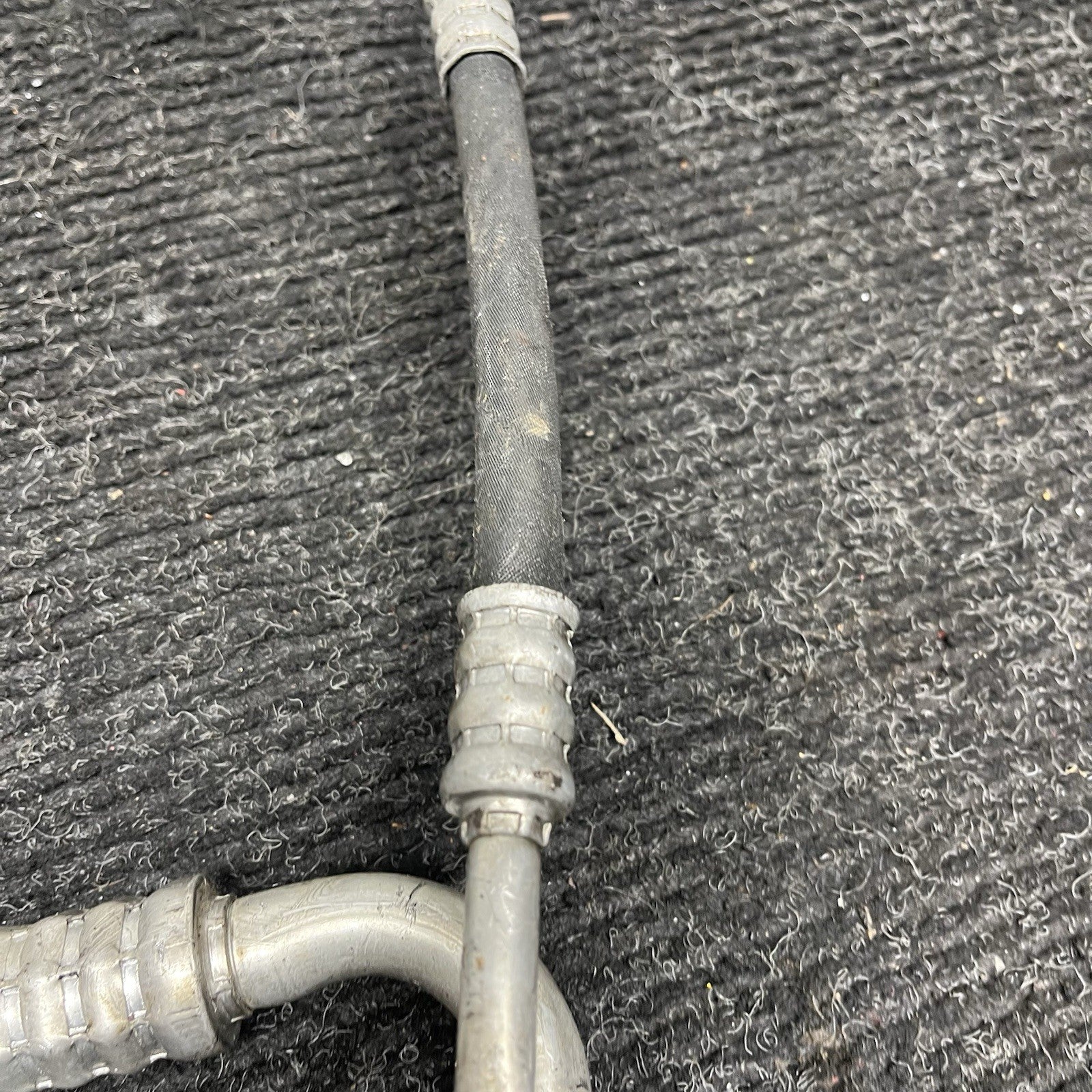 ☑️BMW E88 E82 E90 E92 E93 135 335 AC Compressor Evaporator Suction Pipe Hose OEM
