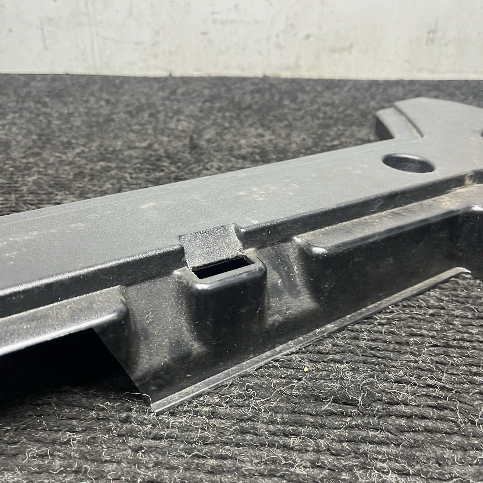 ☑️ BMW E36 Trunk Plastic TRIM COVER 325 328 M3 323 Right Side Frame OEM 8119232
