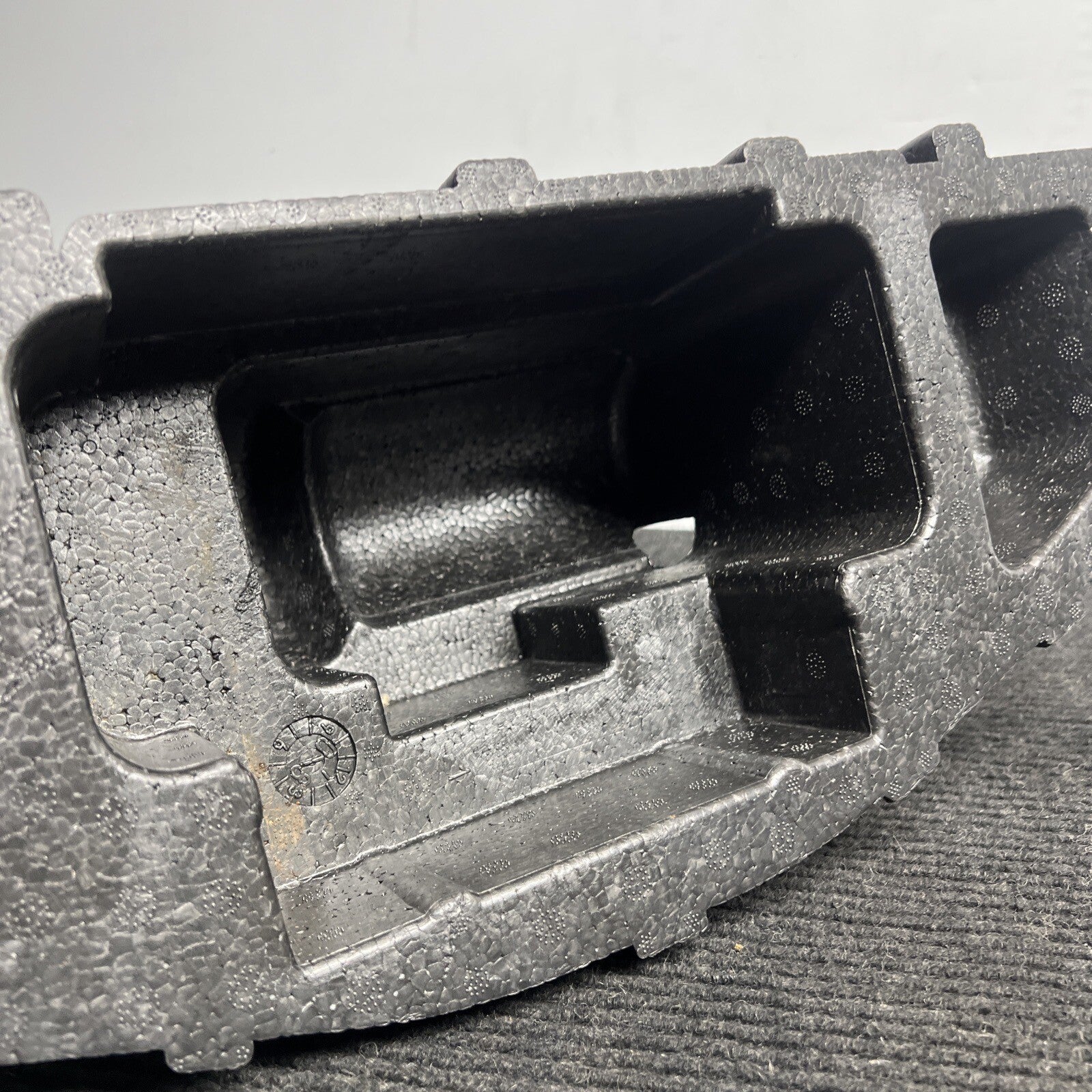 ☑️ 2008 2009 2010 2011 2012 2013 BMW M3 E93 Trunk Tire Inflator Flat Fix Foam