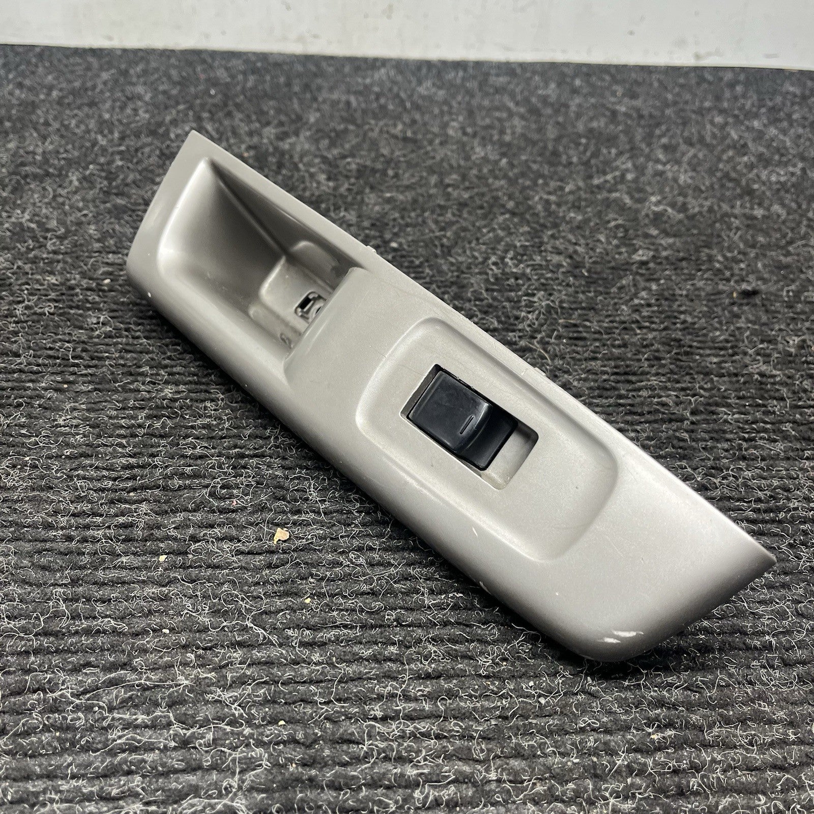 ☑️ 2008 SUBARU WRX Driver Rear Window Switch OEM 94266FG010