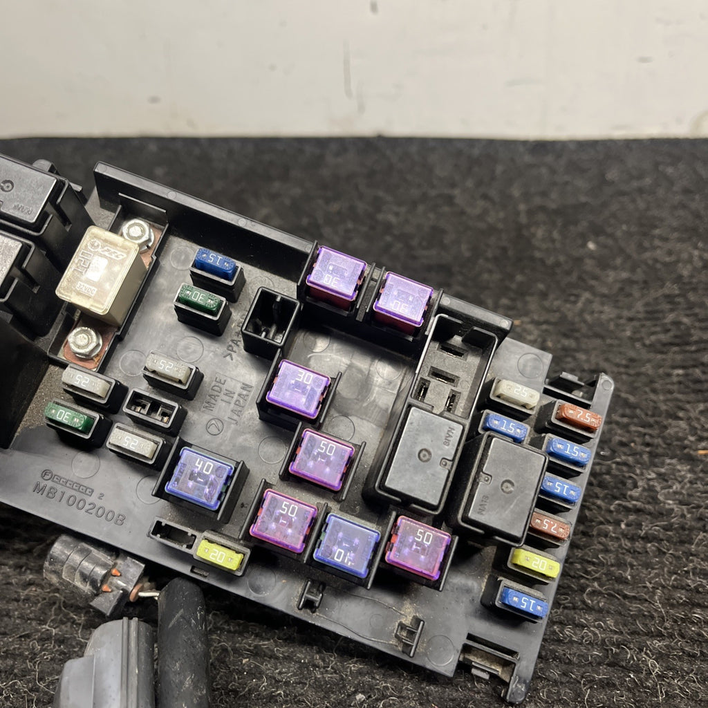 ☑️ 2016-2018 Subaru WRX Fusebox Fuse Box Relay Module Mb100200b EURYI