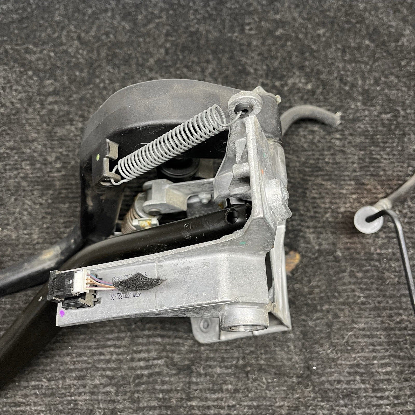 ☑️ 07-13 OEM BMW E88 E90 E92 335 MANUAL TRANSMISSION Clutch Brake Pedal Assembly