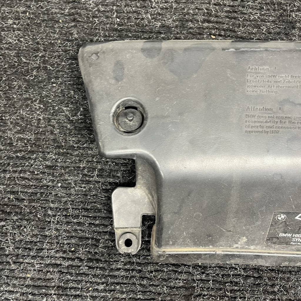 ☑️ 01-06 BMW E46 325i 325ci 330i 330ci 330xi Upper Radiator Air Duct OEM *NOTE*