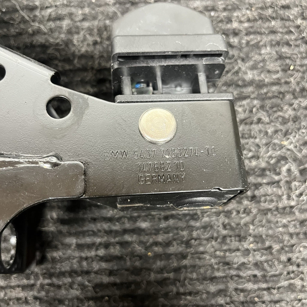 ☑️ 07-13 BMW E93 328i 335i M3 Right Side Convertible Hardtop Bracket Latch OEM