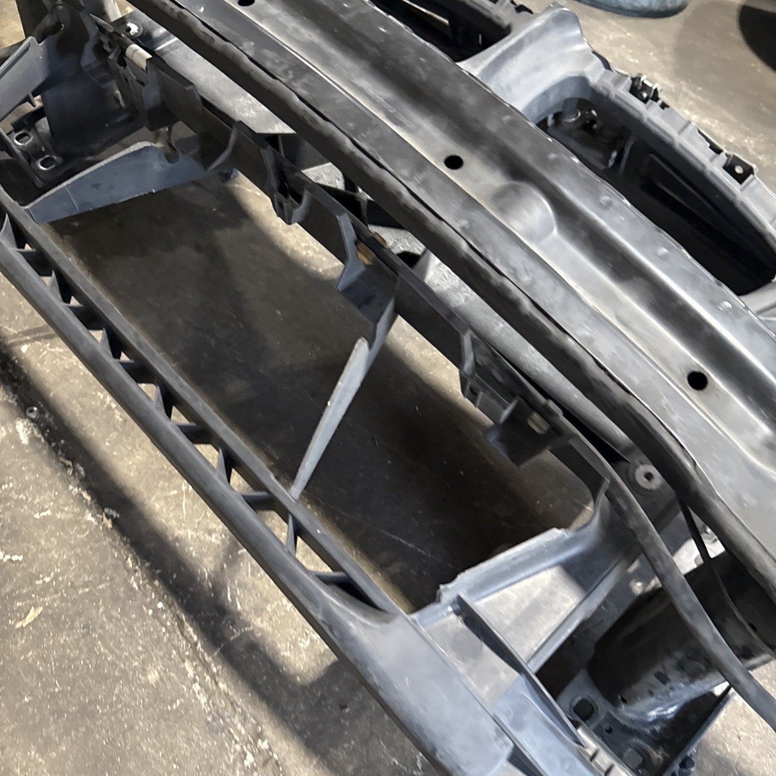☑️ Front Core Radiator Support OEM BMW E82 E88 135i 128i W/ REINFORCEMENT BAR