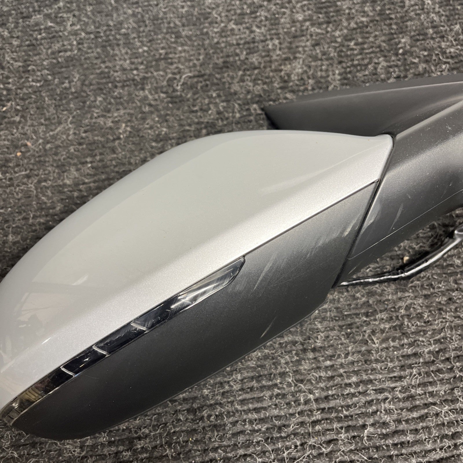 ☑️ 2012-2018 AUDI A6 S6  RIGHT PASSENGER SIDE DOOR REAR VIEW MIRROR OEM