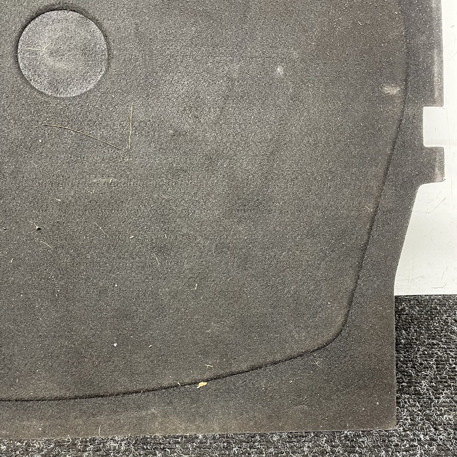 ☑️ 98-06 Bmw E46 3 Series Rear Trunk Luggage Compartment Carpet Mat Liner OEM