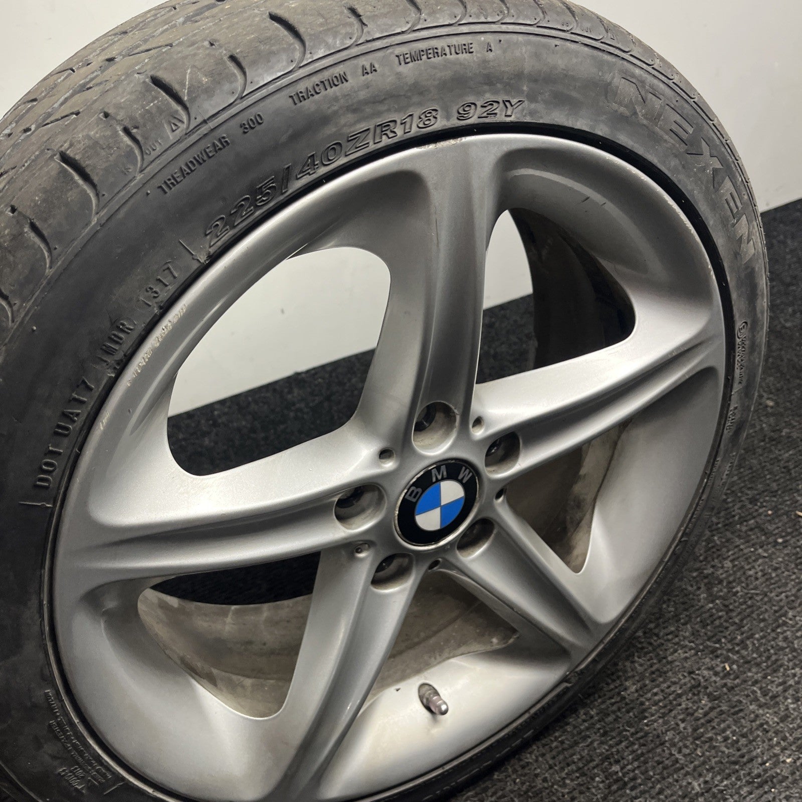 ☑️ 04-07 BMW E81 E82 E88 18" J 7.5 FRONT WHEEL STYLE 264 W/ TIRE 225/40R18