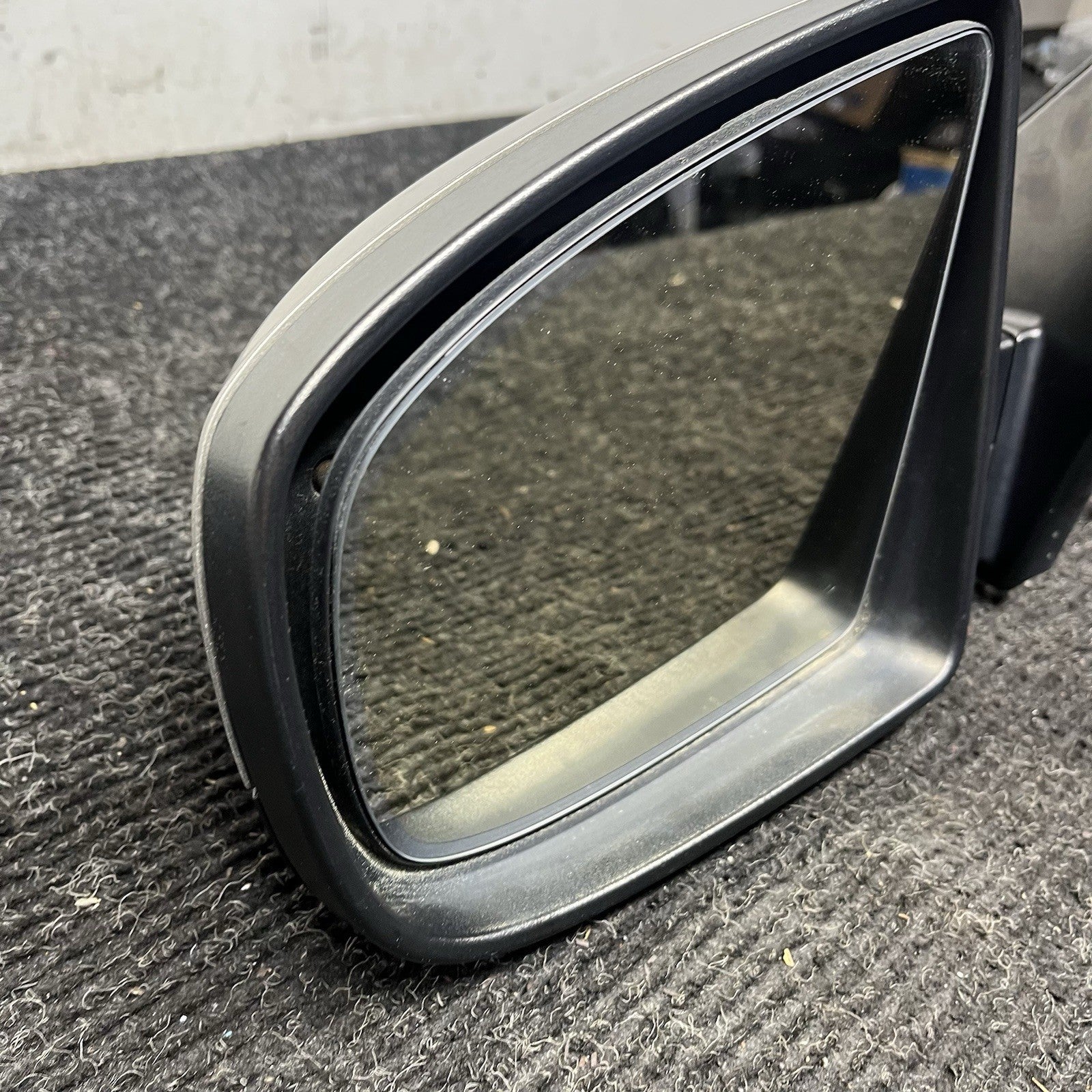 ☑️ 11-13 BMW E70 X5 Left Driver Side Power Mirror Auto Folding DIM w/ Camera OEM
