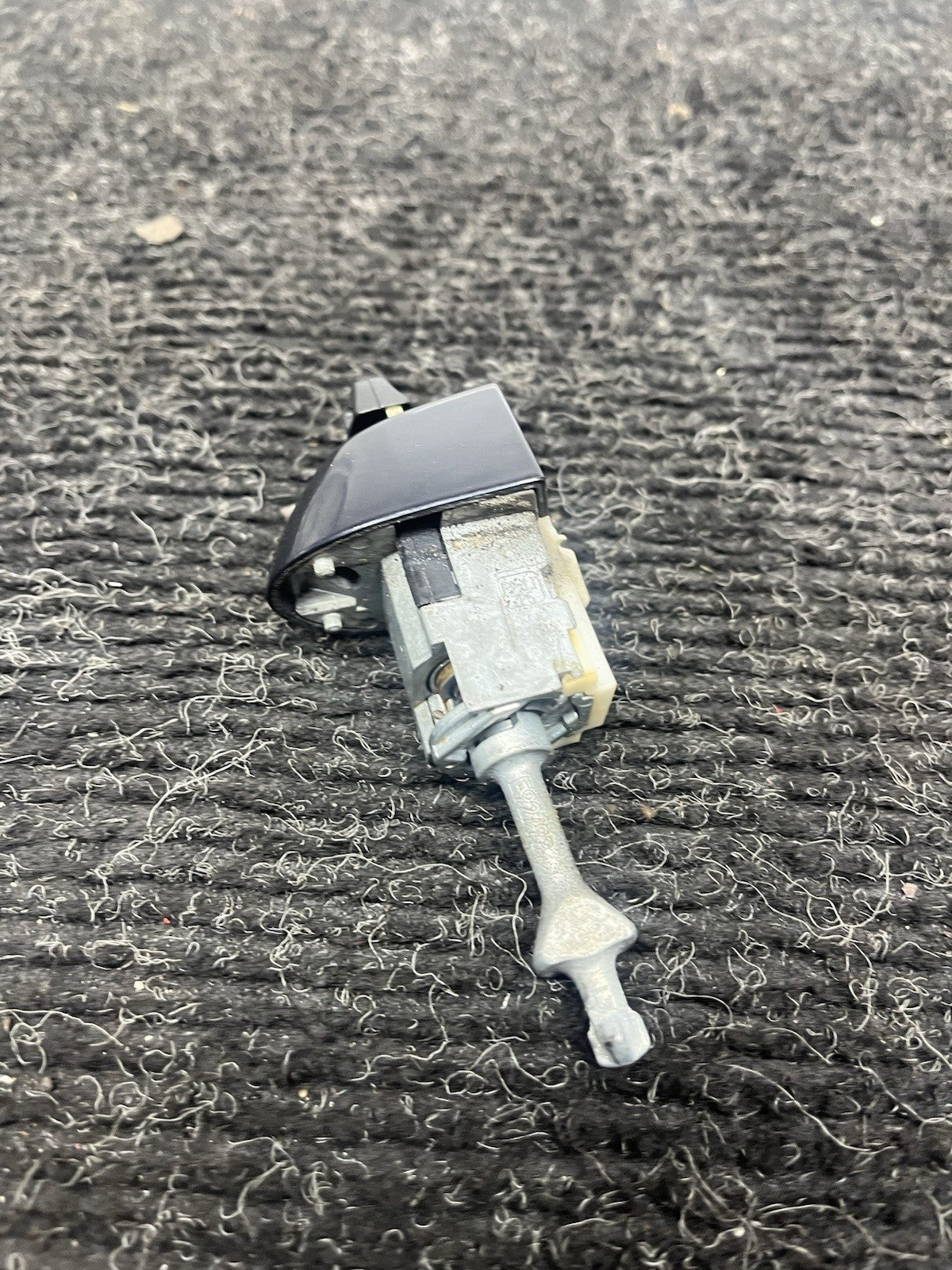 ☑️07-13 OEM BMW E92 E93 M3 Left Driver Door Lock Key Cylinder Mechanism DarkBlue