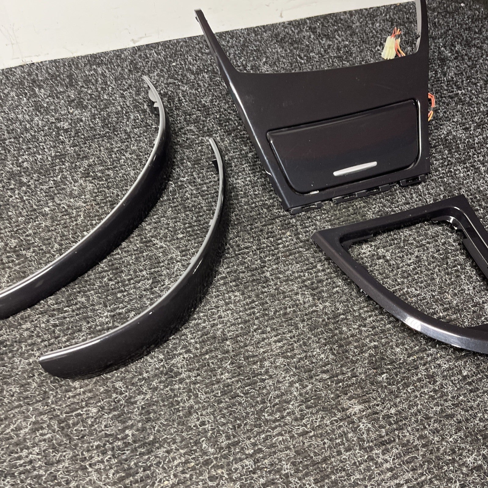 ☑️ 08-13 OEM BMW E82 E88 135 128 Gloss Black Dash Door Interior Trim SET
