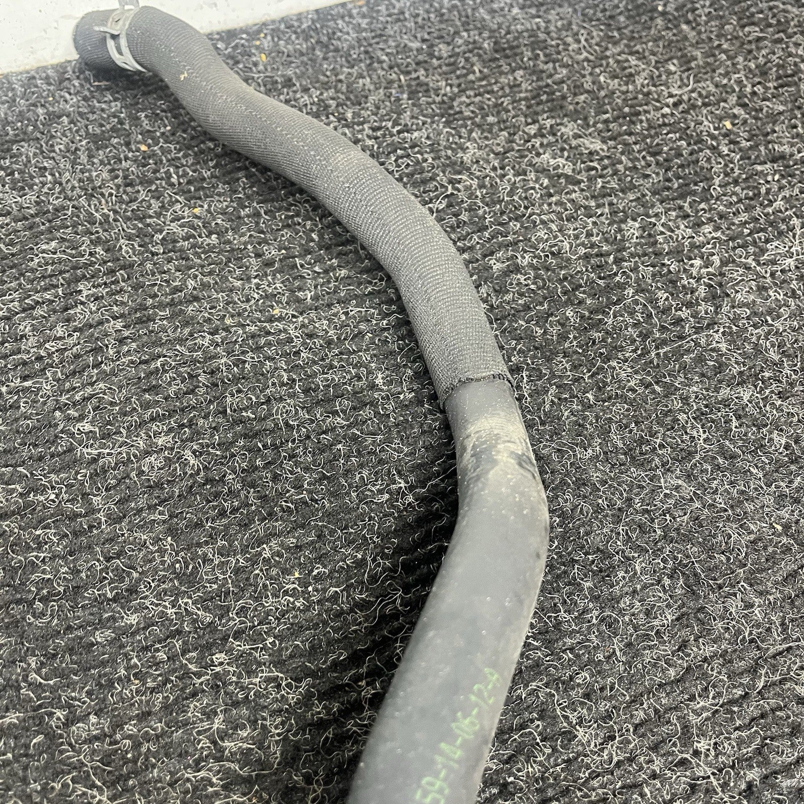 ☑️ 2007-2013 BMW 135i 335i N55 Thermostat Hose Heater Coolant Return Pipe OEM