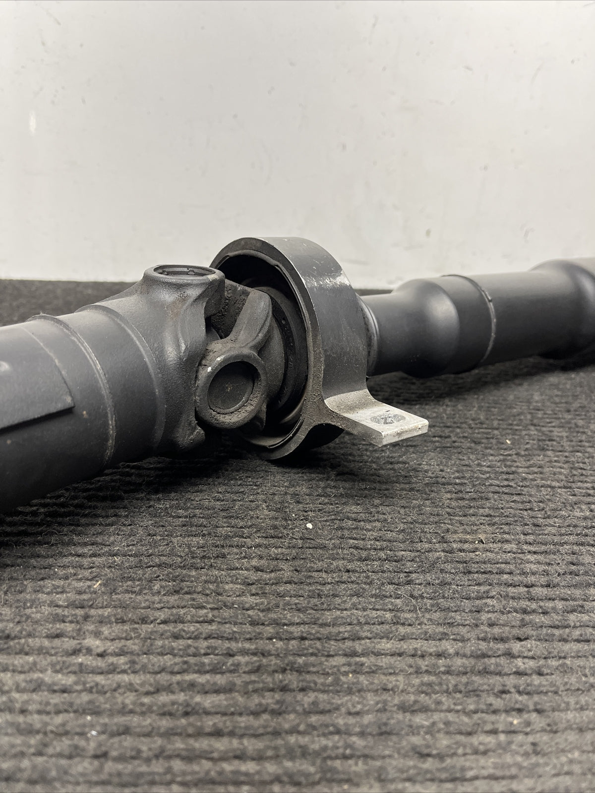 ☑️ BMW E82 E88 135i DCT Auto Dual Clutch Transmission Driveshaft OEM 26107614424