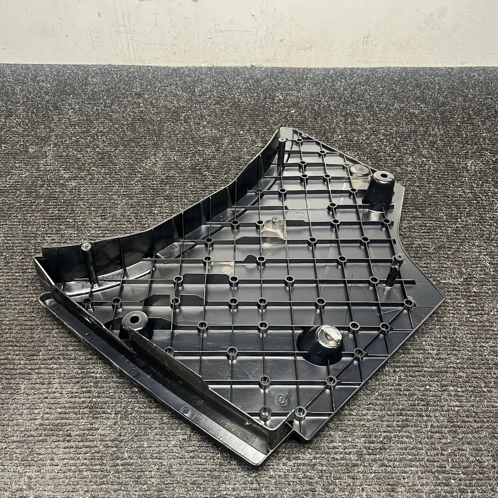 ☑️ 1992-1999 BMW M3 E36 Rear Trunk Driver LH Left Trim Panel 8119231 OEM