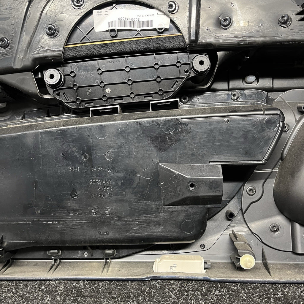 ☑️ 07-13 OEM BMW E93 E92 Front Left Driver Door Card Panels Black Dakota LEATHER