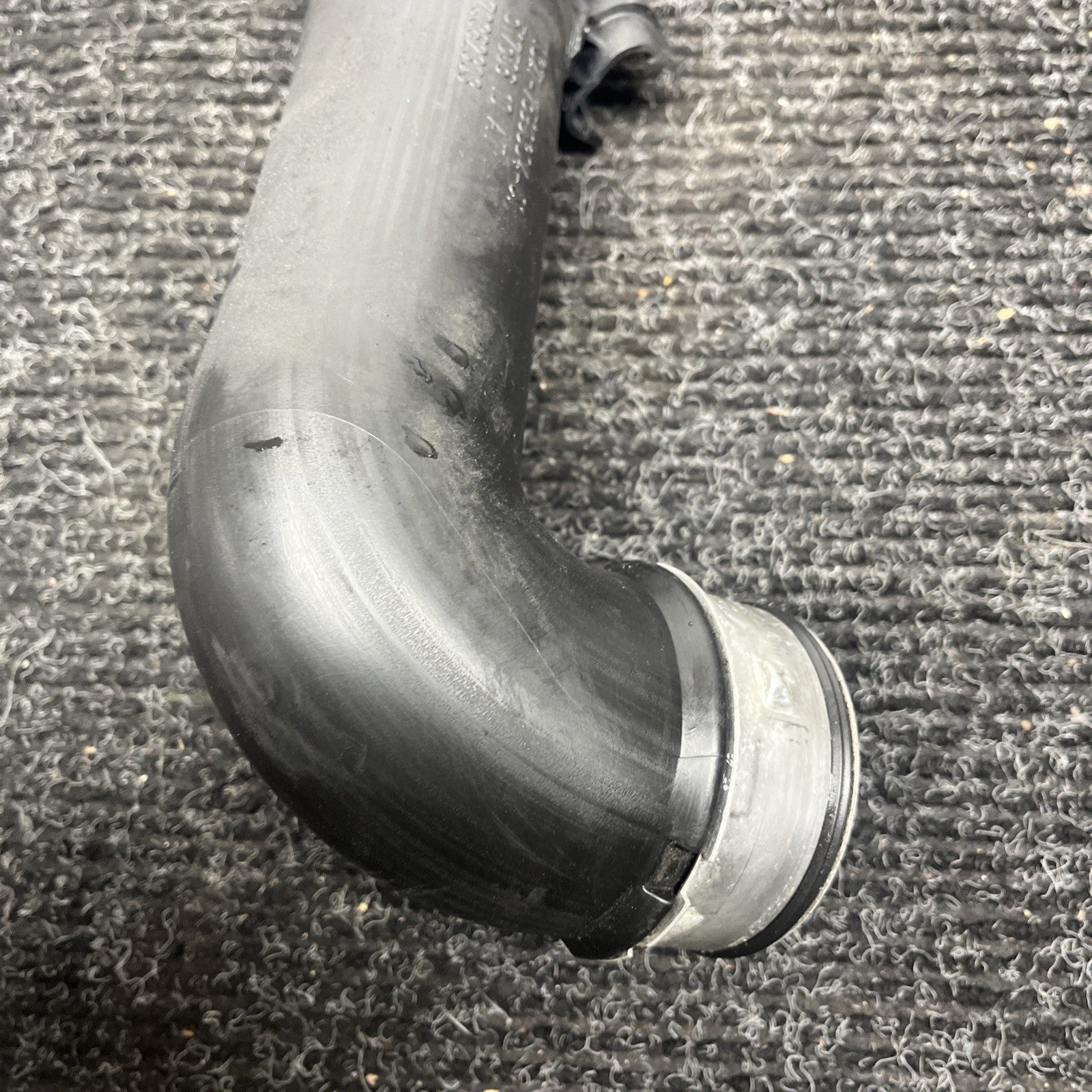 ☑️ 07-13 Bmw E82 E90 E92 135I 335I Intercooler Charge Pipe Intake Pipe Tube Oem