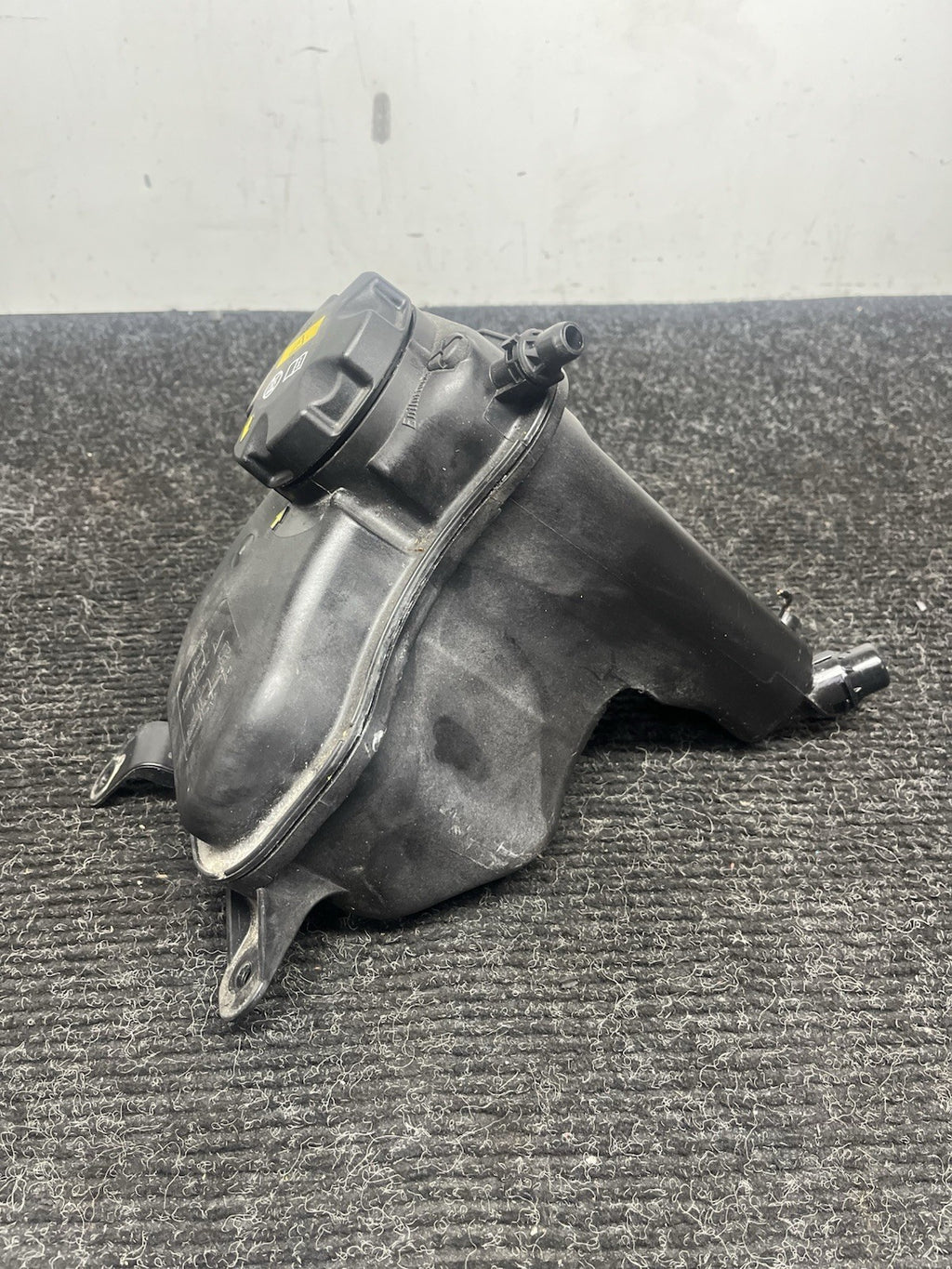 ☑️ 06-13 BMW E82 E88 E90 E92 E93 Radiator Expansion Tank Coolant Reservoir OEM