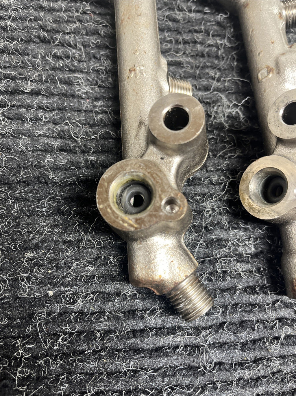 ☑️ TOYOTA FRS SUBARU BRZ 86 OEM 2.0L FA20 FUEL INJECTIONS INJECTOR RAILS - PAIR