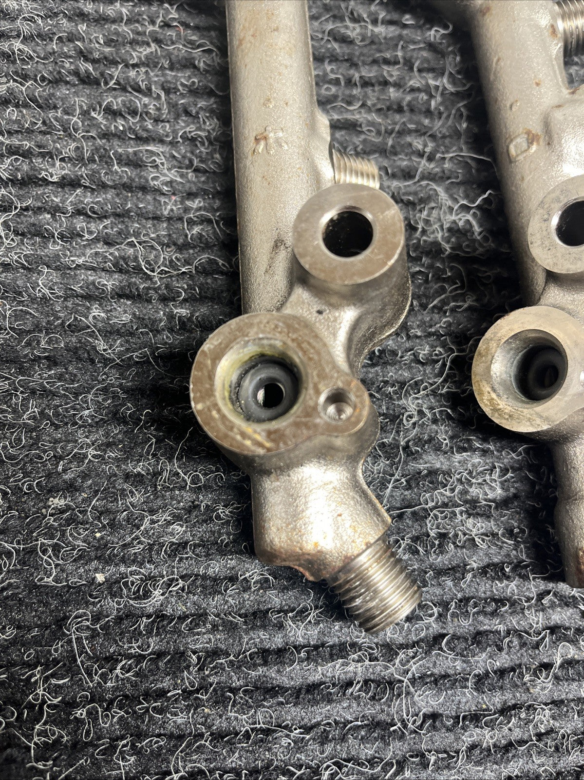 ☑️ TOYOTA FRS SUBARU BRZ 86 OEM 2.0L FA20 FUEL INJECTIONS INJECTOR RAILS - PAIR