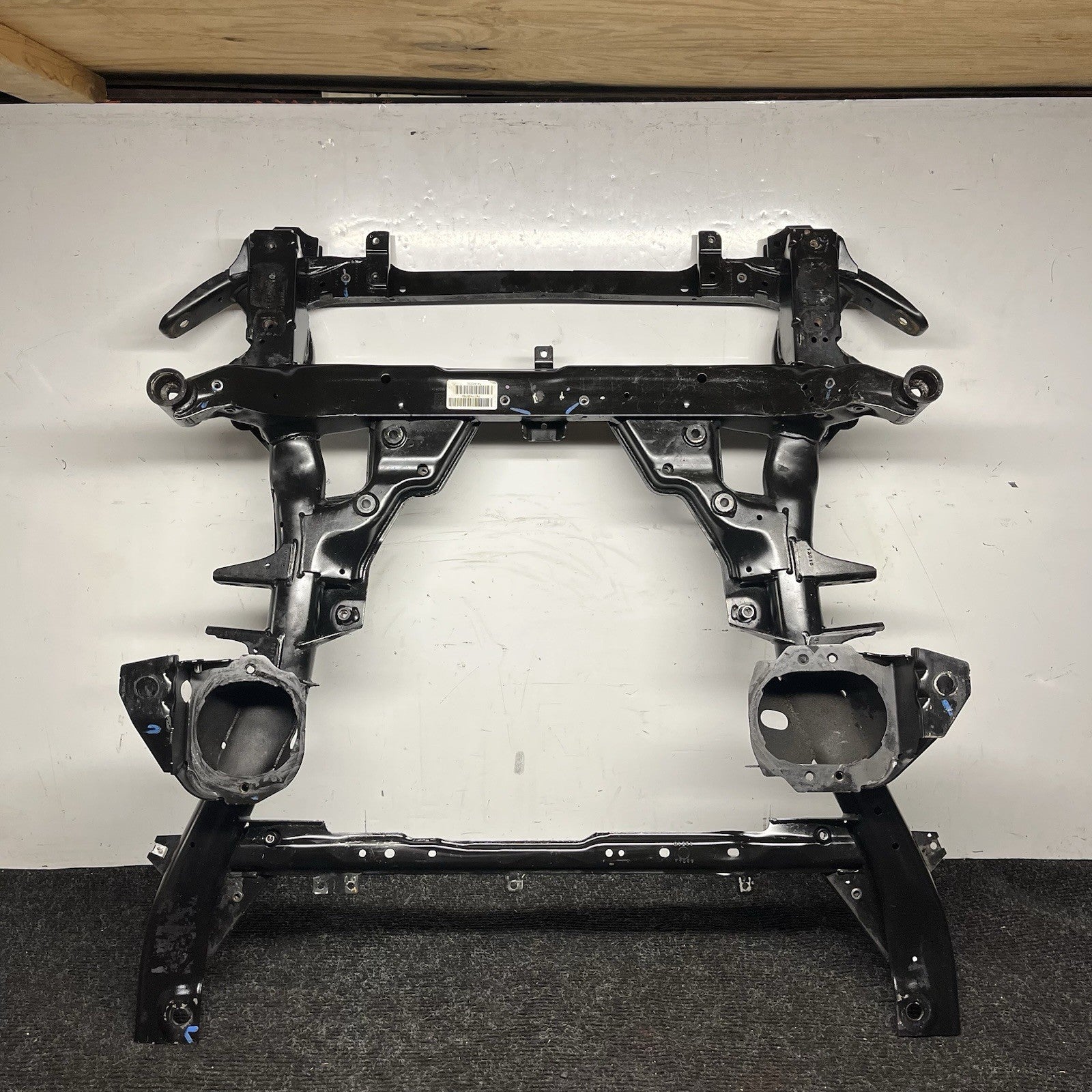 ☑️ 07-13 BMW E70 X5 E71 X6 Front Axle Suspension Engine Carrier Subframe 6799718