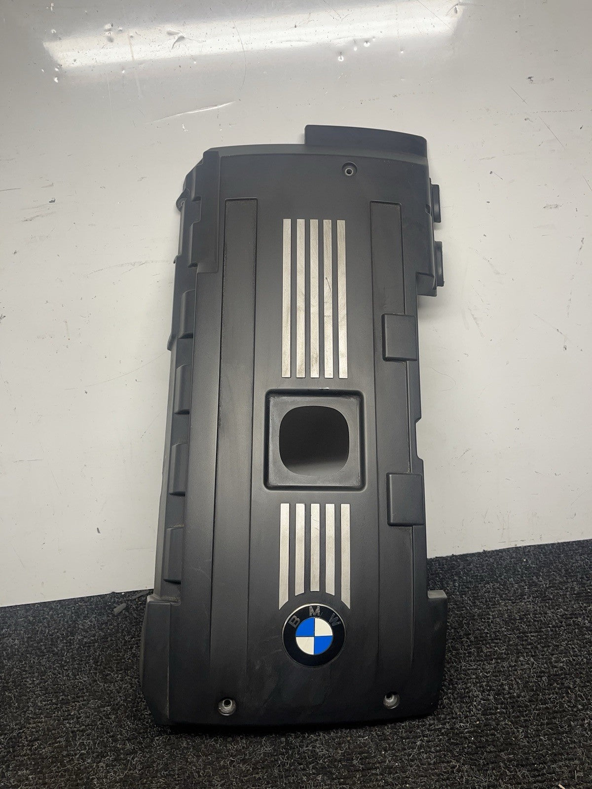 ☑️ OEM BMW E88 E90 E92 E93 Engine Cover N54 Head Cylinder Ignition Coil Covering