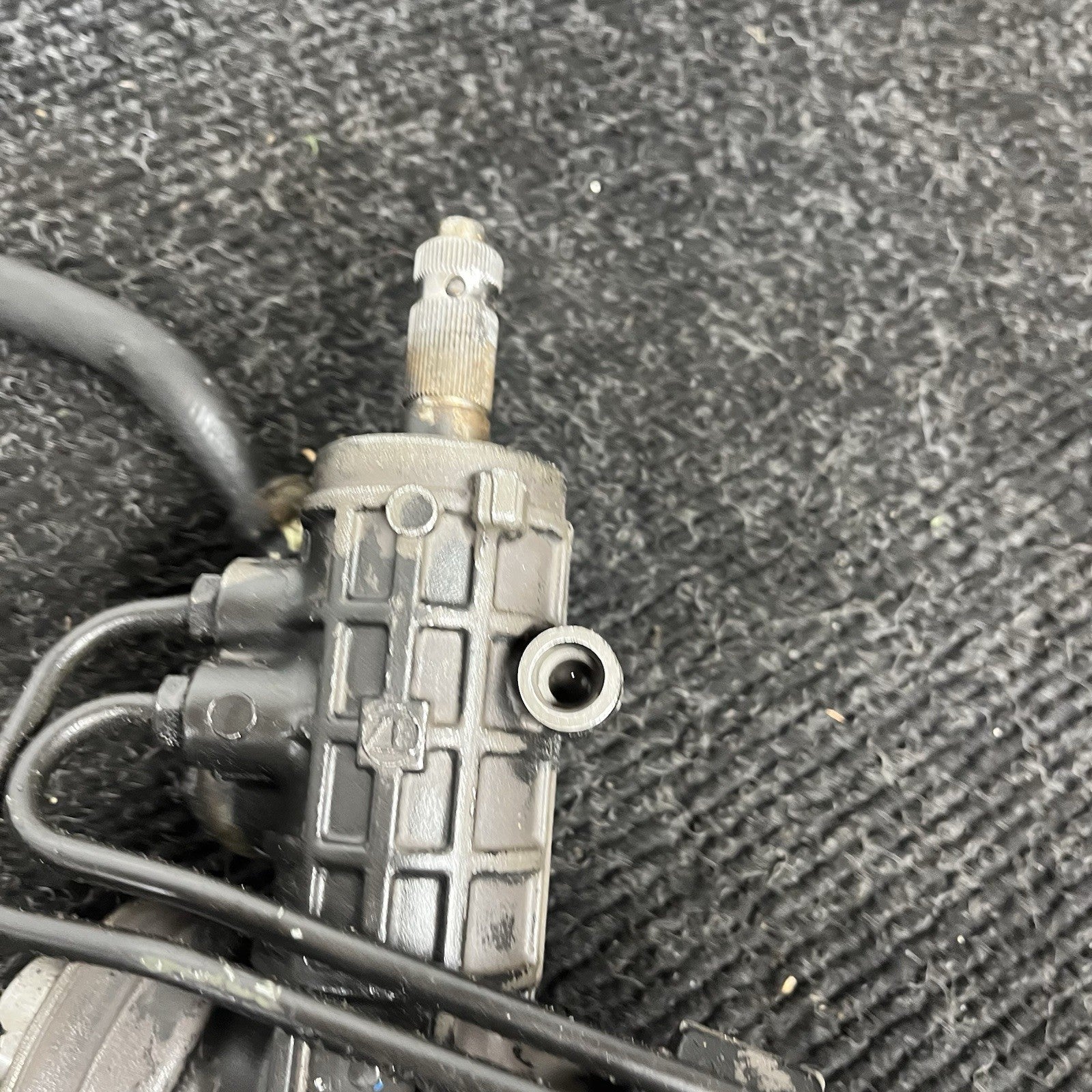 ☑️ 99-05 OEM BMW E46 323 325 328 330 Hydraulic Power Steering Rack and Pinion