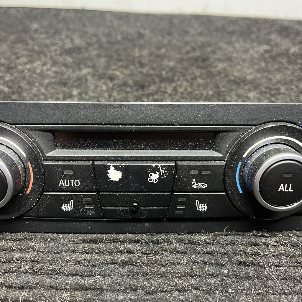 ☑️ BMW E88 E82 E90 E92 135i 335d Air Conditioning AC Climate Control Switch OEM
