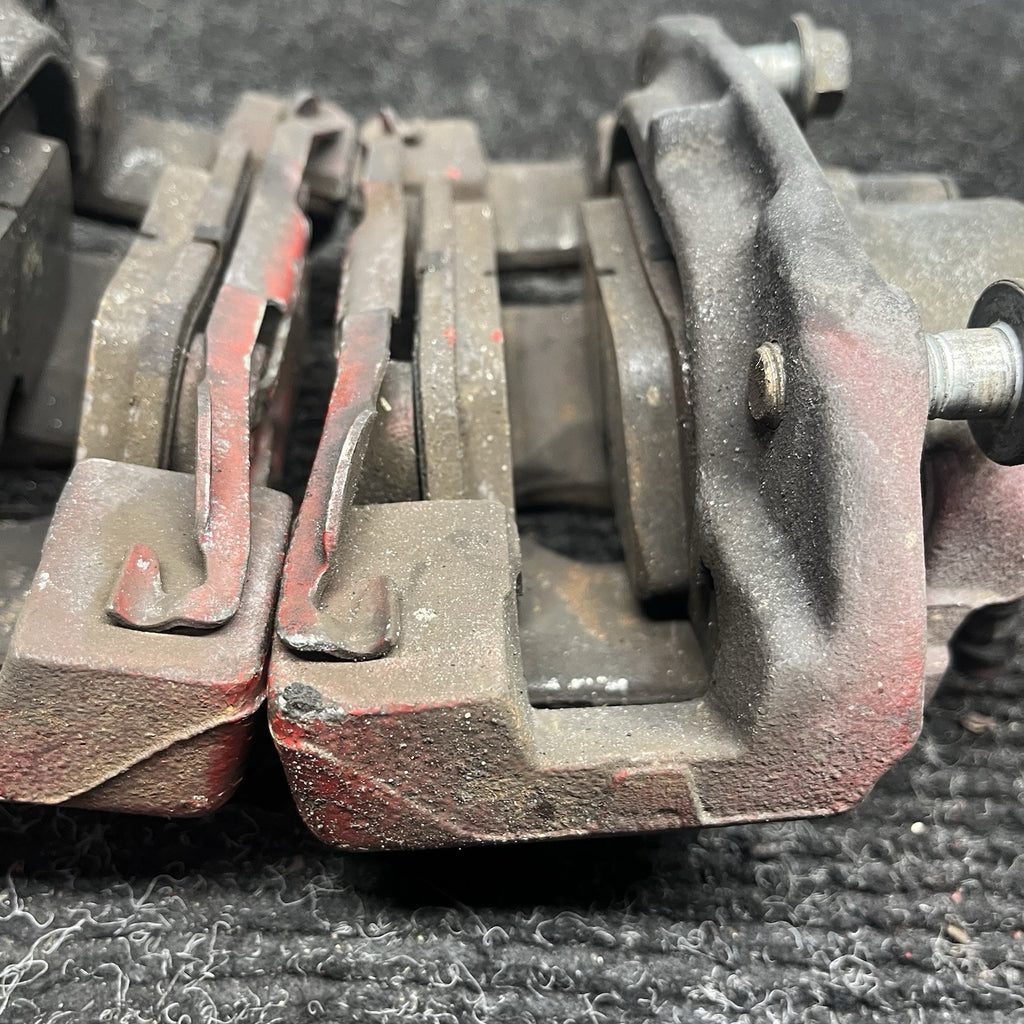 ☑️ 96-99 BMW E36 328iC CONVERTIBLE FRONT LEFT & RIGHT BRAKE CALIPER SET OEM